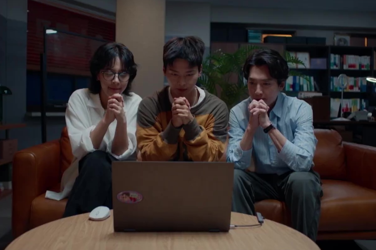 Poster drama Oh My Ghost Clients