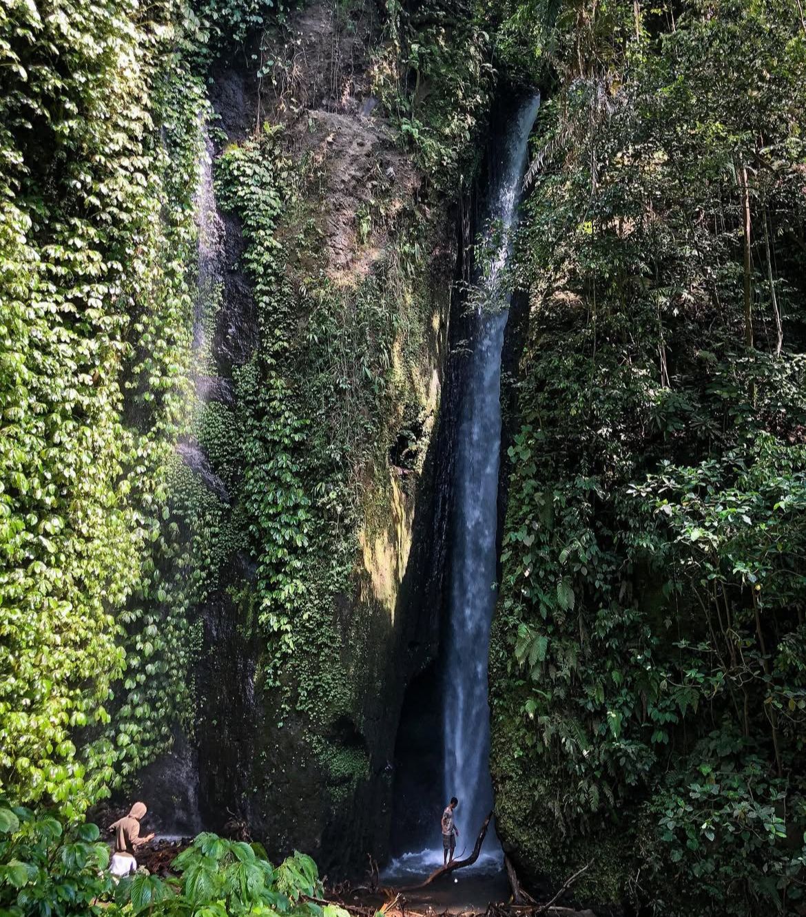 Air Terjun Singang Petune di Desa Bayan