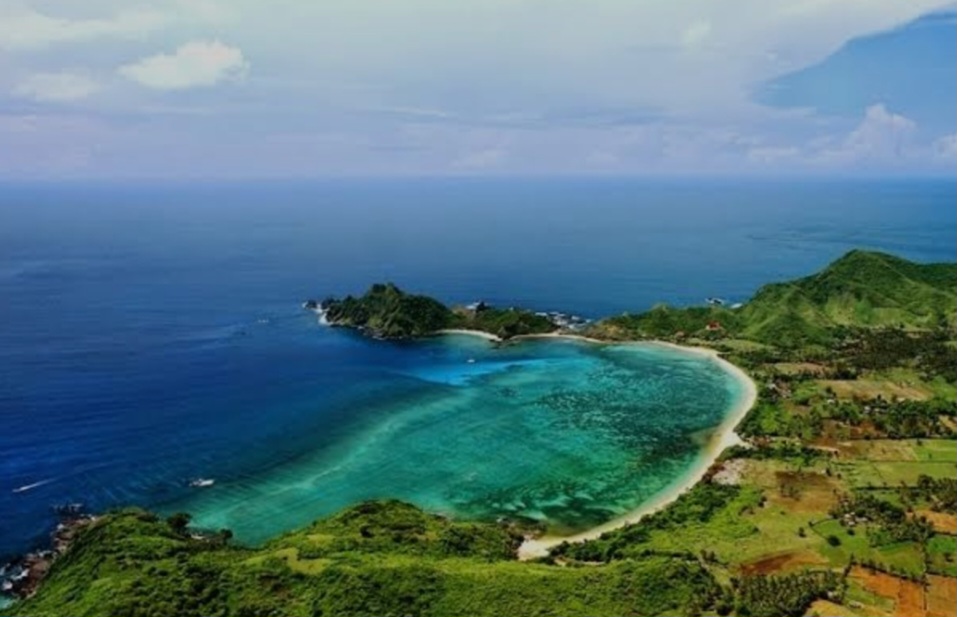 Daftar kabupaten terindah di NTB yang punya banyak tempat wisata