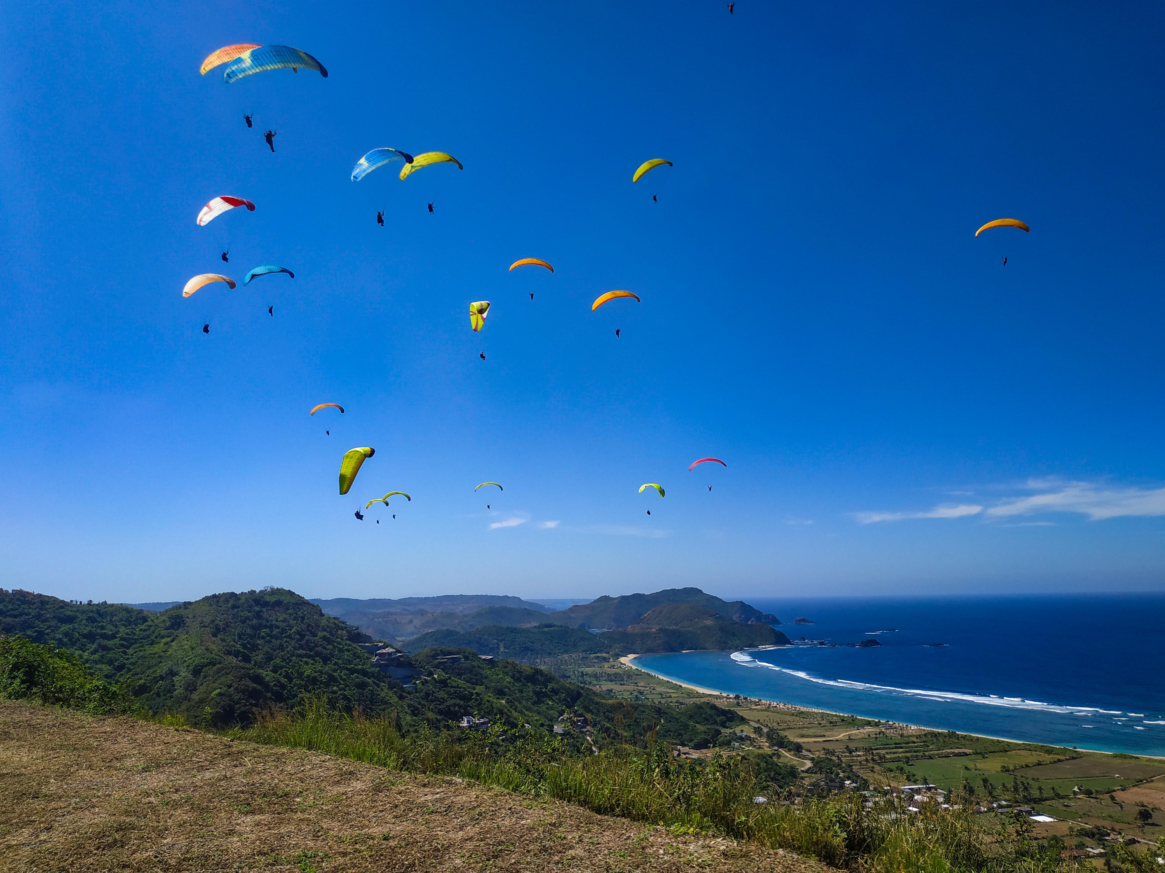Peserta Paragliding Accuracy World Cup (PGAWC) 2025 nanti akan meramaikan Sky Lancing Lombok Tengah.