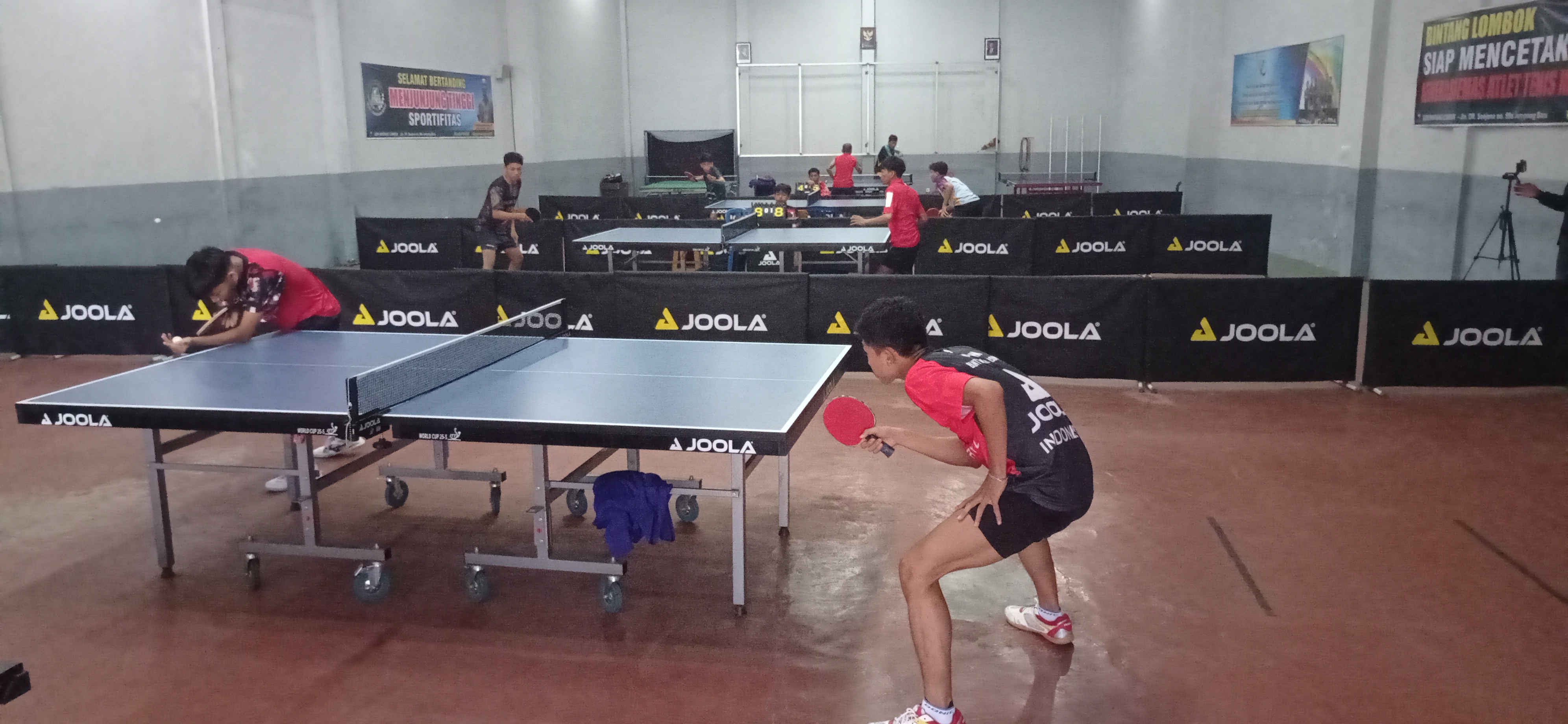 Atlet tenis meja NTB mengikuti seleksi internal untuk mengikuti kejuaraan Piala Menpora 2025 sekaligus seleknas SEA Games Thailand 2025.