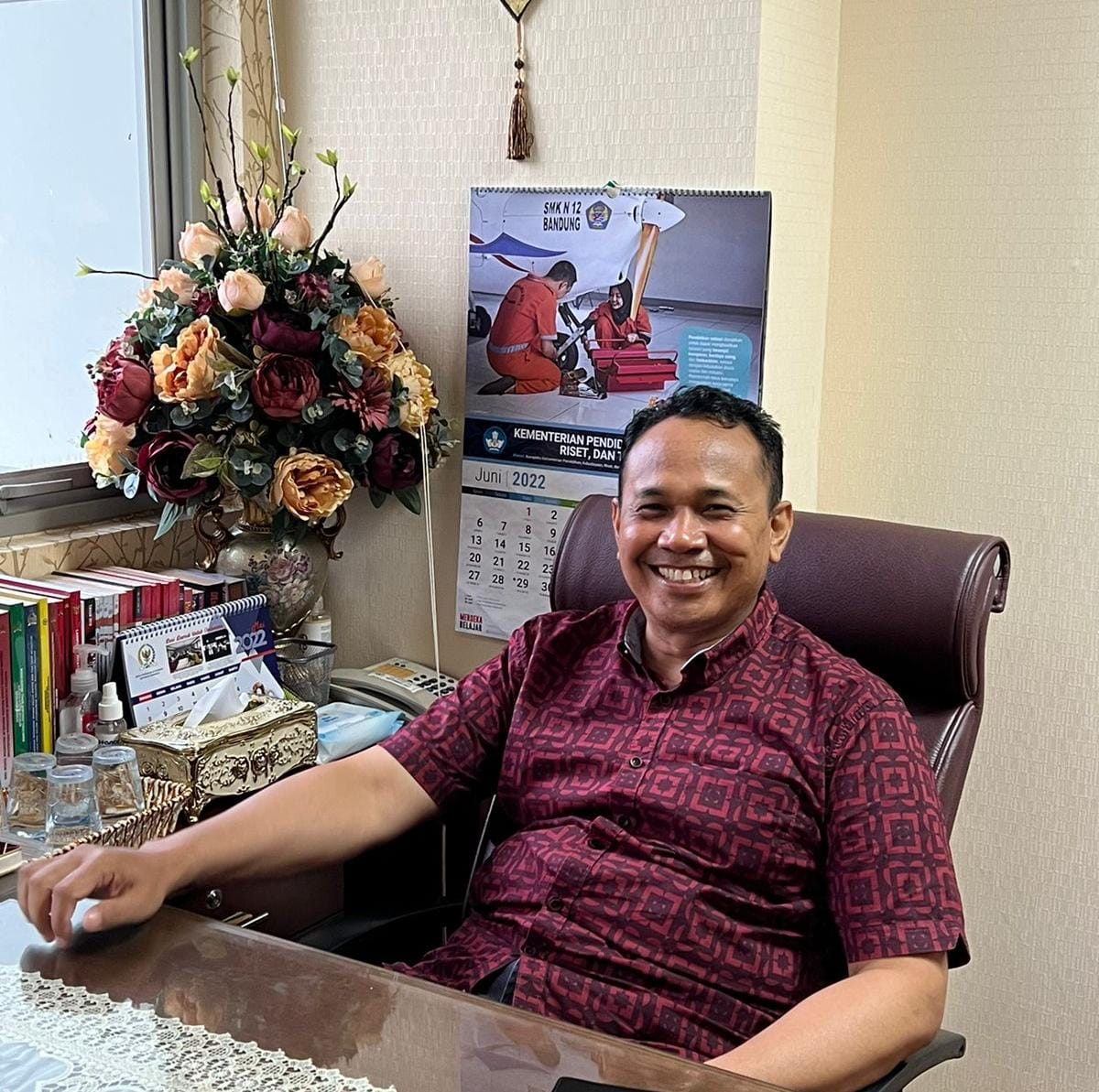 Dr. H. Ahsanul Khalik.