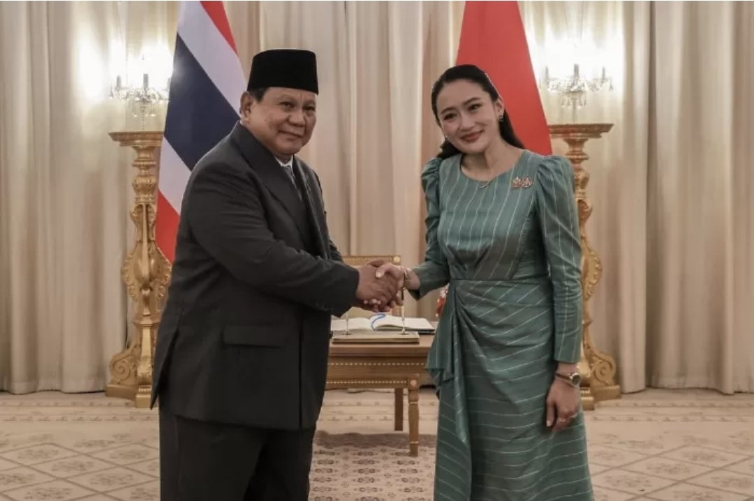 Presiden Prabowo bersama Perdana Menteri Thailand, Paetongtarn Shinawatra.