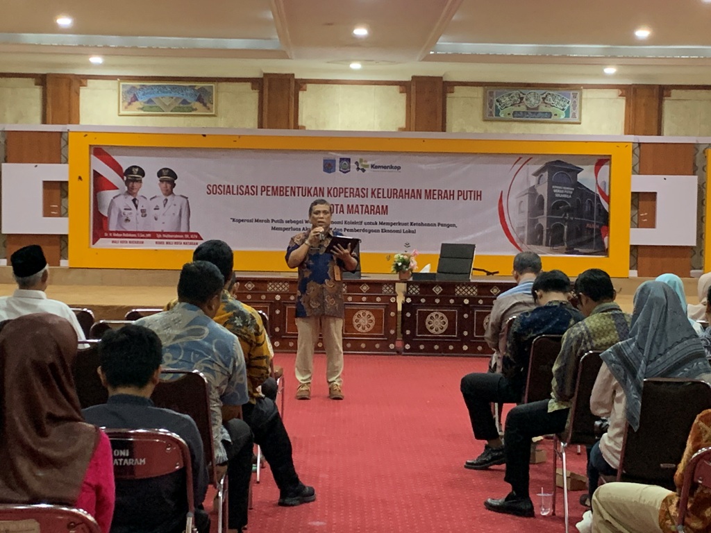 AKAN DIBENTUK: Sosialisasi program nasional koperasi merah putih untuk seluruh kelurahan dan kecamatan di Kota Mataram, Kamis (22/5).&nbsp;