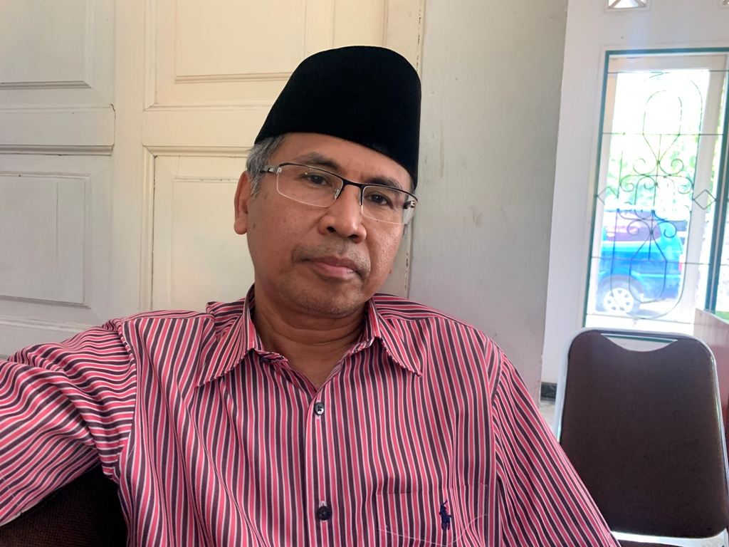 Kepala Disnaker Kota Mataram Rudi Suryawan sikapi kasus penahanan ijazah.