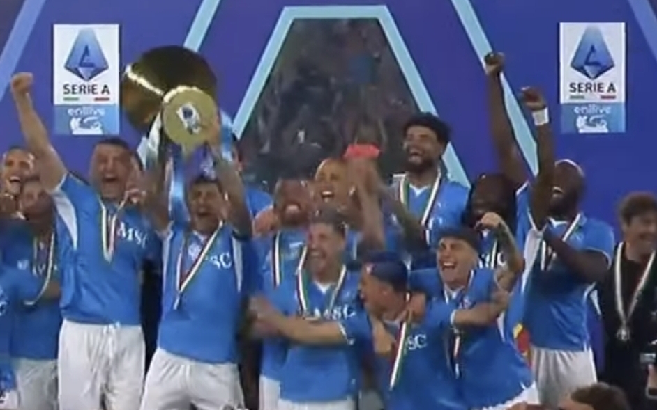 Napoli juara Serie A 2025 bukan sekadar gelar, tapi penegasan bahwa mereka kini adalah klub besar sejati di Italia.