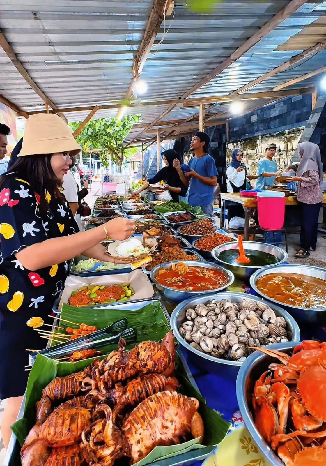 Top 5 spot kuliner kaki lima yang enak dan murah meriah di Kota Mataram