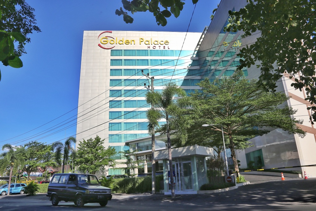 SUMBER PENDAPATAN: Salah satu hotel yang ada di Kota Mataram. Pemkot Mataram mengantisipasi turunnya pajak akibat lesunya bisnis perhotelan, imbas efisiensi anggaran.&nbsp;