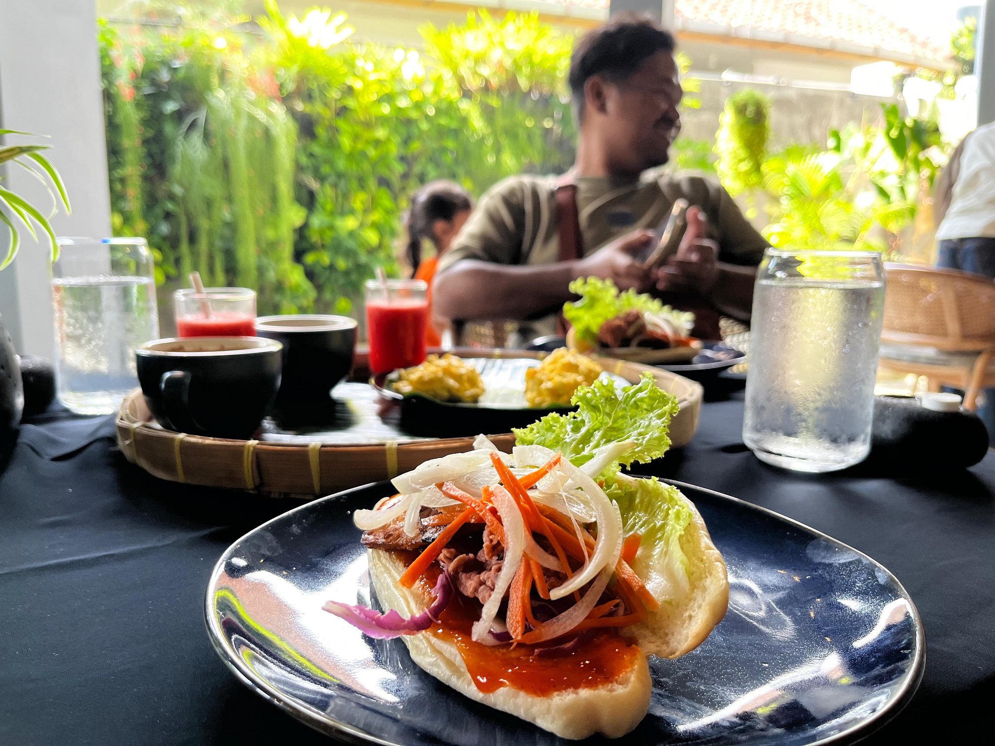 Unik, Shefu Mataram tawarkan konsumen pengalaman menarik bikin Banh Mi sendiri di akhir pekan