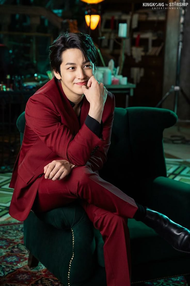 Aktor Kim Bum