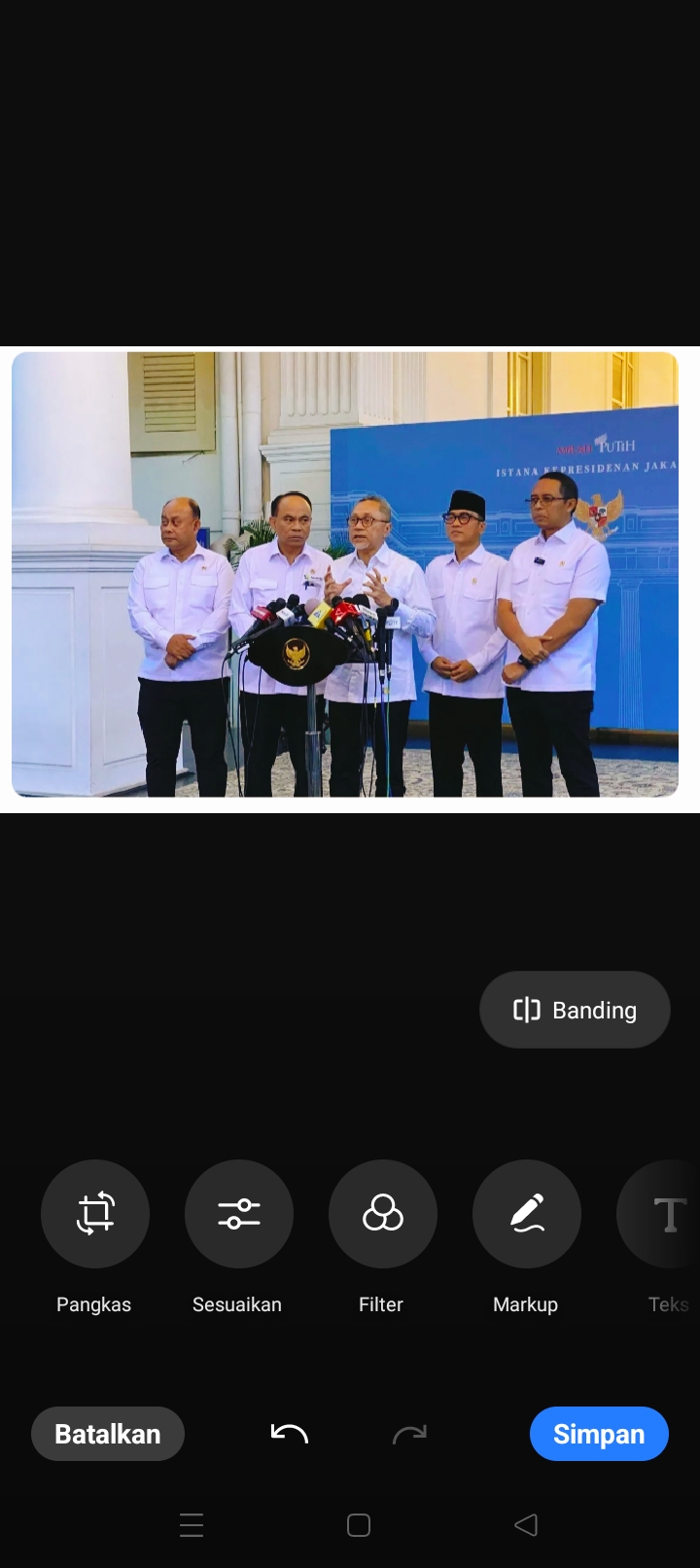 Pemerintah Pusat akan merekrut secara khusus Pegawai Pemerintah dengan Perjanjian Kerja (PPPK) untuk mendampingi Koperasi Desa Merah Putih.