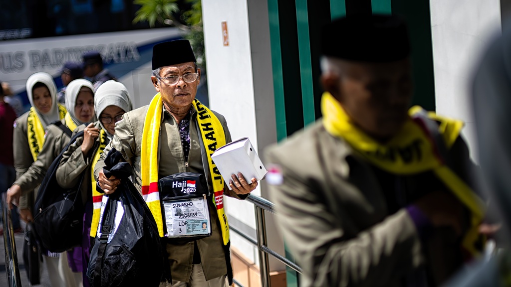 SAMPAI DENGAN SELAMAT: Para Jamaah Calon Haji saat akan bertolak ke tanah suci beberapa waktu lalu. Dan saat ini sudah berada di Makkah dengan kondisi aman.&nbsp;