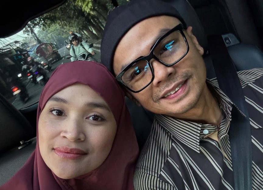 Pasangan artis, Wendi Cagur dan istrinya, Ayu Natasya.