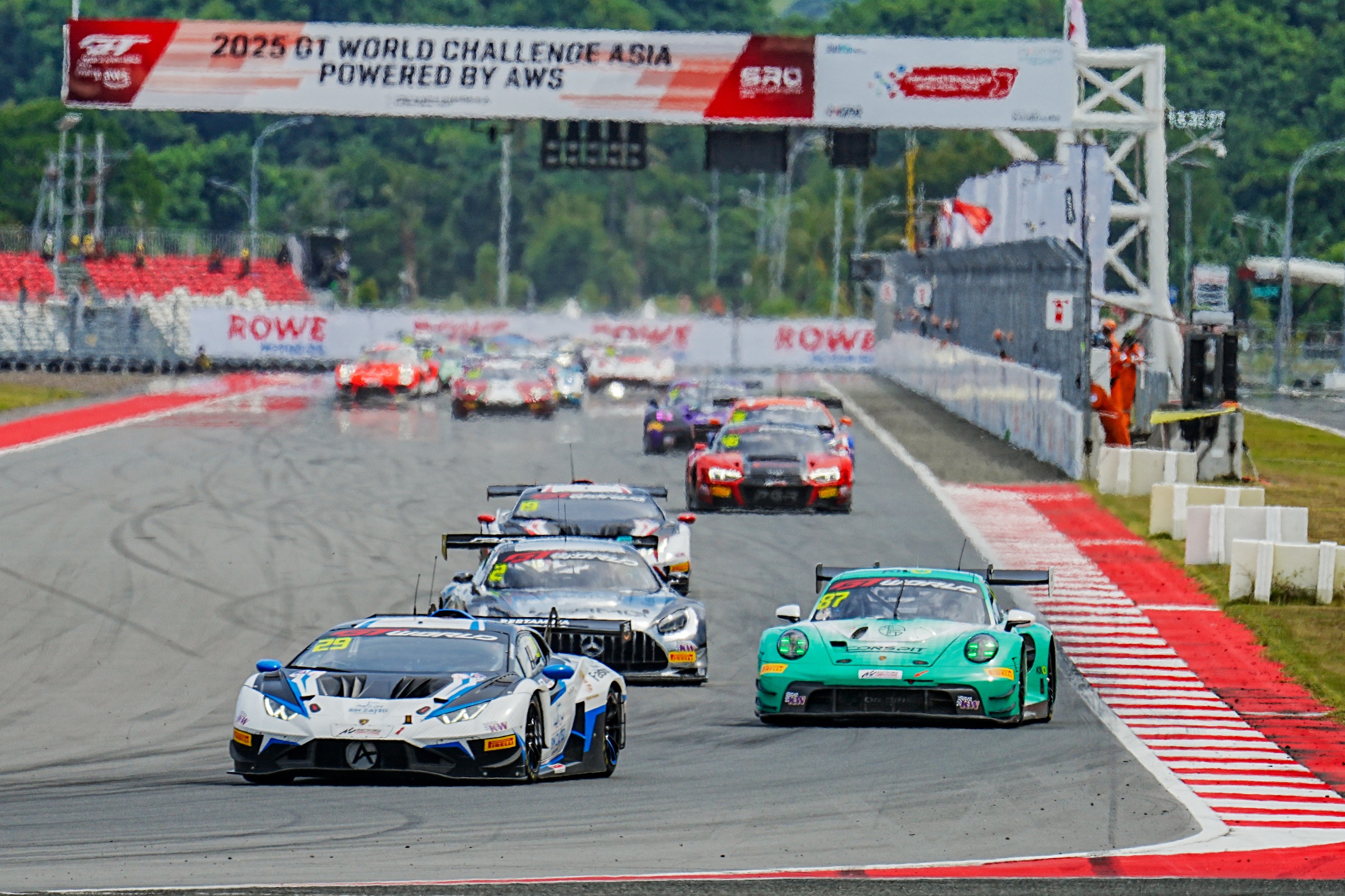 SEGERA HADIR: Sirkuit Internasional Mandalika akan menggelar Kejurnas Balap Mobil Indonesia Touring Car Race (ITCR) 2025 sebanyak tiga seri tahun ini.