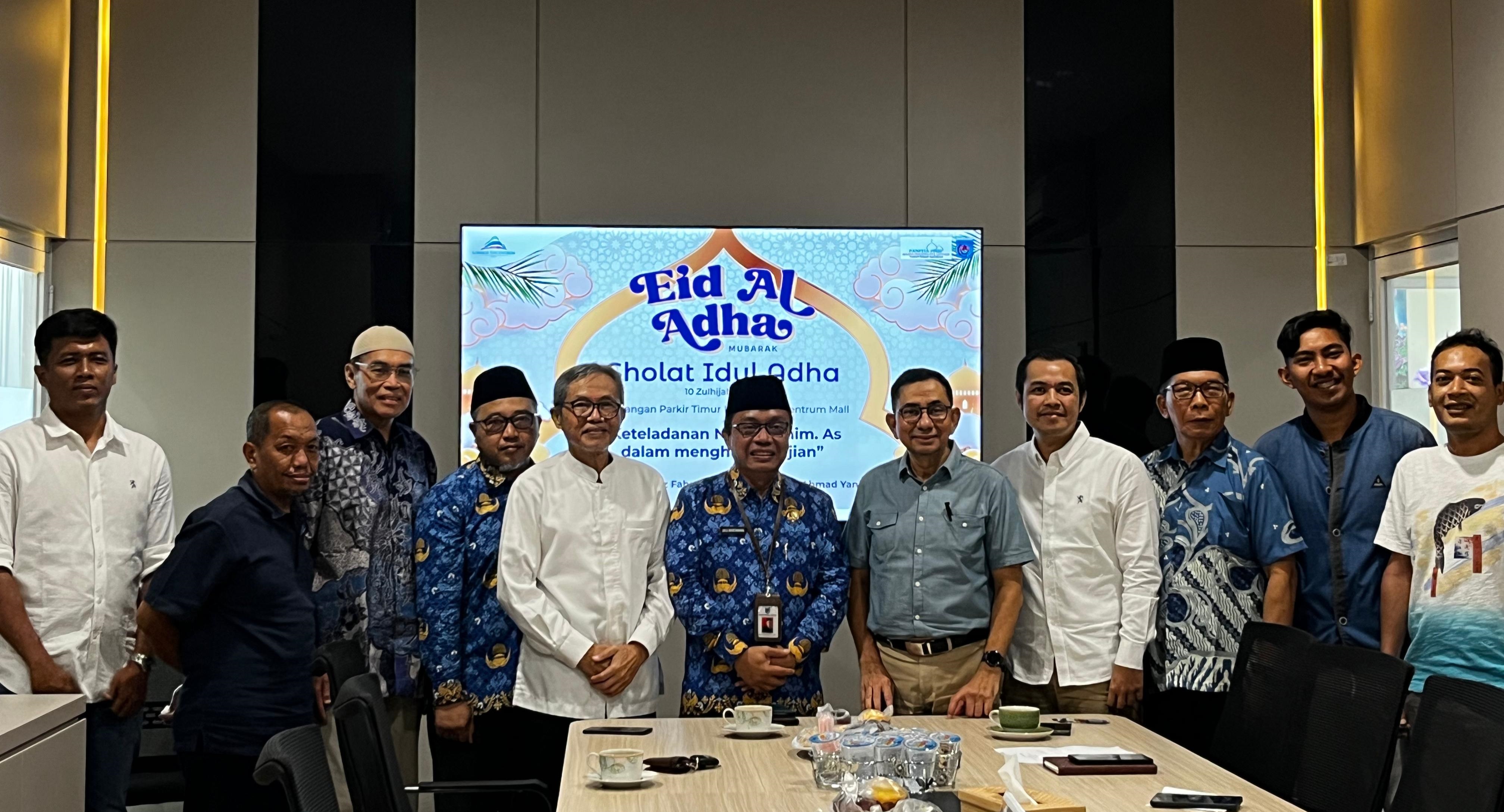 Salat idul adha 1446 H di Mataram dipusatkan di parkiran timur lombok epicentrum mall