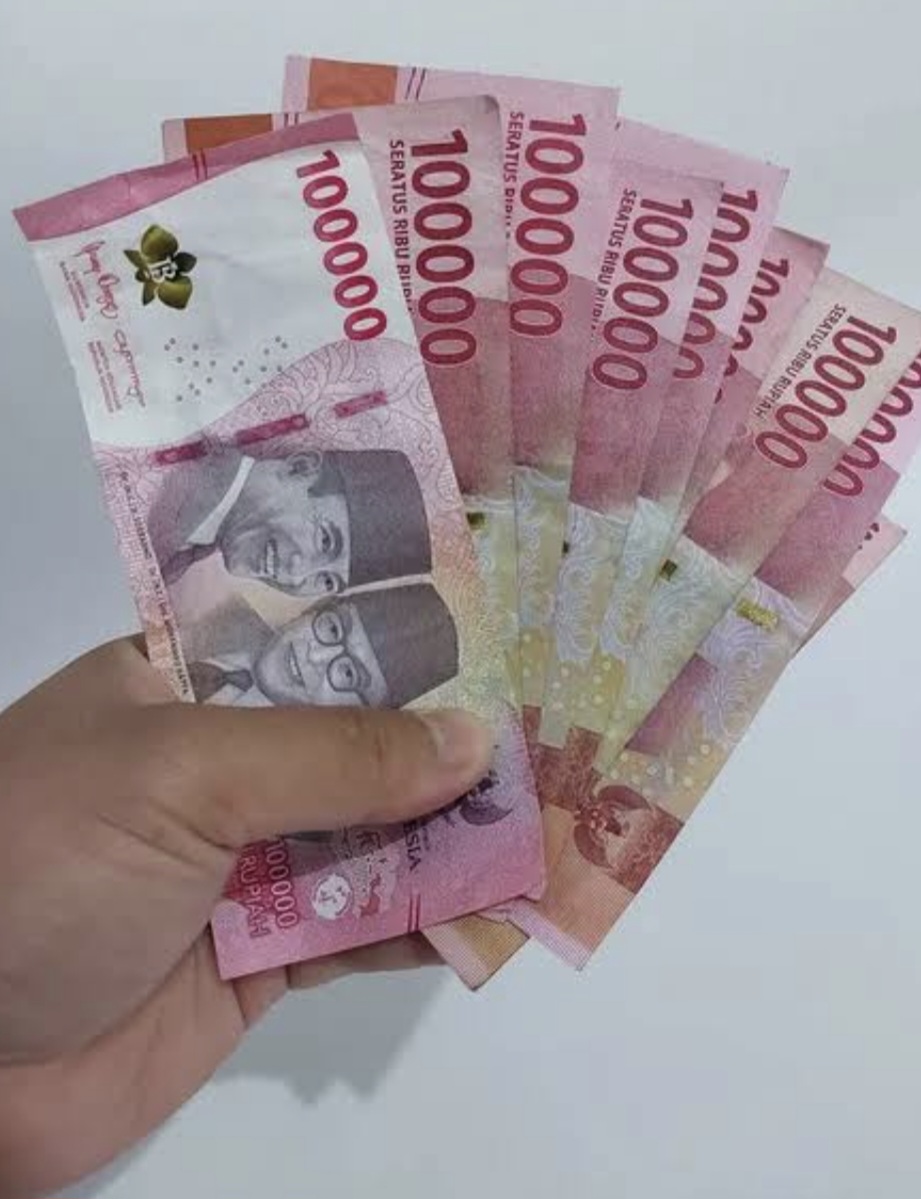 FOTO ILUSTRASI: Kemenaker menargetkan pencairan bantuan subsidi upah cair sebelum pekan kedua Juni 2025. (Depositphotos)