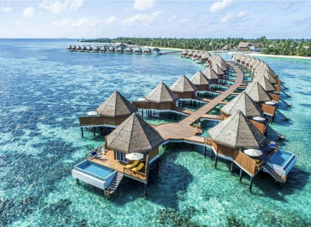 Maladewa tetap jadi destinasi impian dengan resor mewah dan laut biru jernih. Tapi wisatawan, terutama dari Australia, diminta untuk tidak terlena. (istimewa)