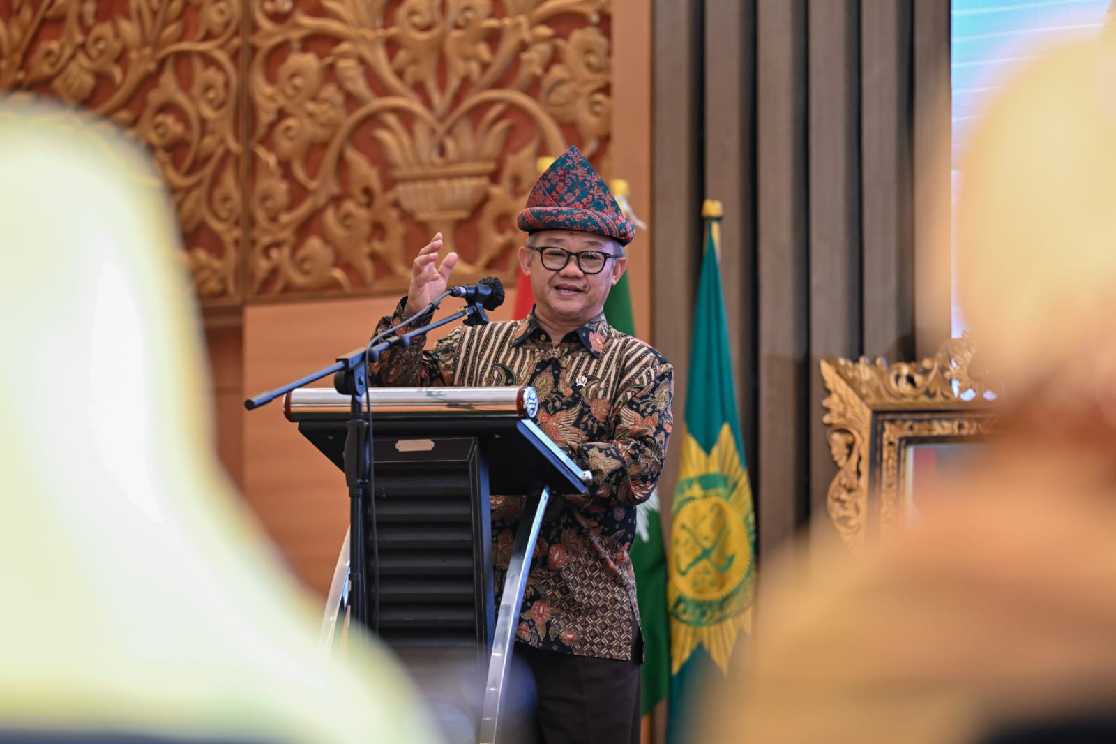 Menteri Pendidikan Dasar dan Menengah (Mendikdasmen), Abdul Mu&rsquo;ti, menekankan pentingnya peran keluarga dalam memperkuat ketahanan nasional melalui pendidikan karakter anak.