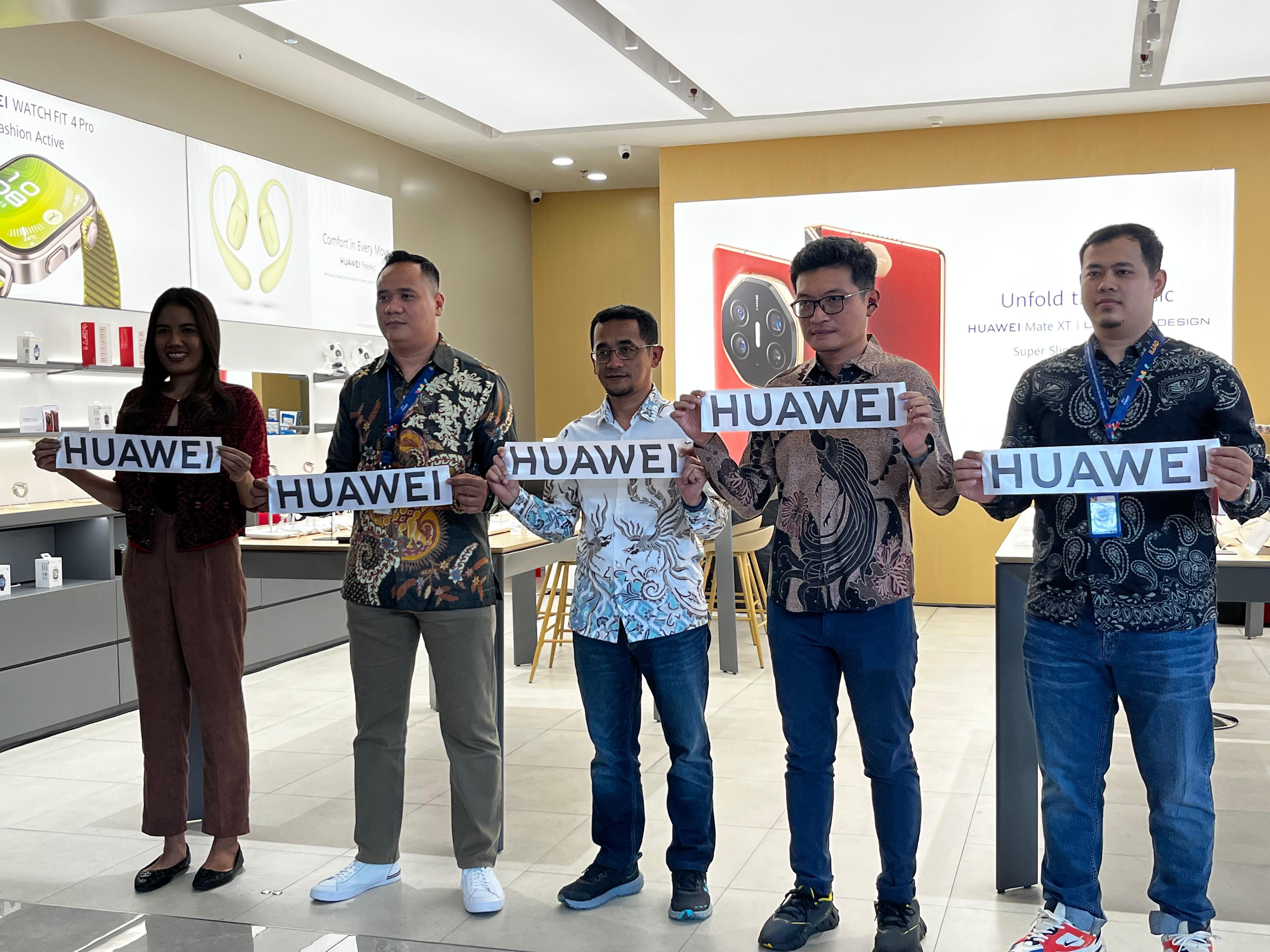 Gerai flagship huawei pertama di ntb kini hadir di lombok epicentrum mall