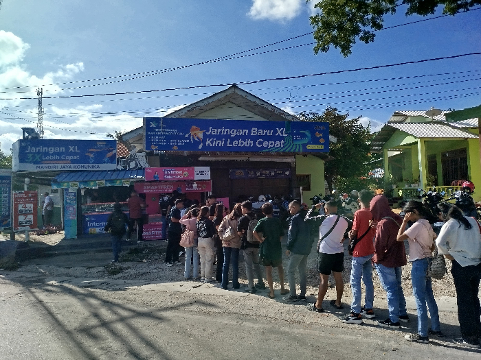 Peluncuran jaringan terintegrasi XLSMART du Nusa Tenggara ditandai dengan acara spesial bertajuk &ldquo;Retail Outlet (RO) Hype&rdquo; yang digelar serentak di tiga titik utama, yaitu Bima, Sumbawa, dan Kupang.