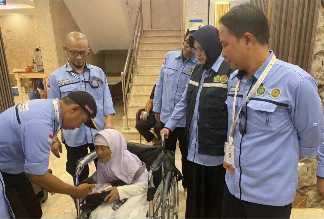 Pemerintah menjamin seluruh layanan resmi tidak dikenakan biaya apapun. (istimewa)