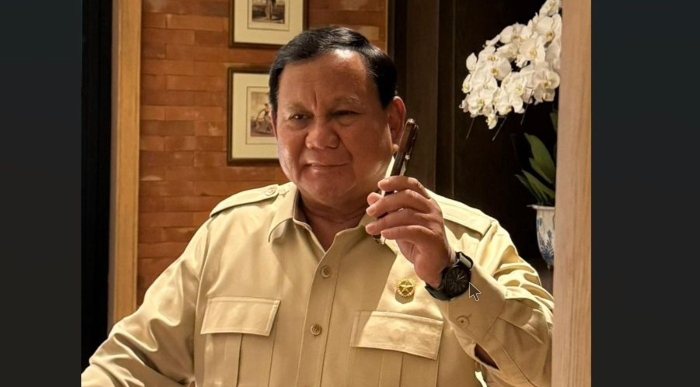 Presiden Republik Indonesia, Prabowo Subianto, menerima undangan resmi untuk menghadiri KTT G7 tahun 2025 yang akan digelar di Kananaskis, Alberta, Kanada, dalam sambungan telepon