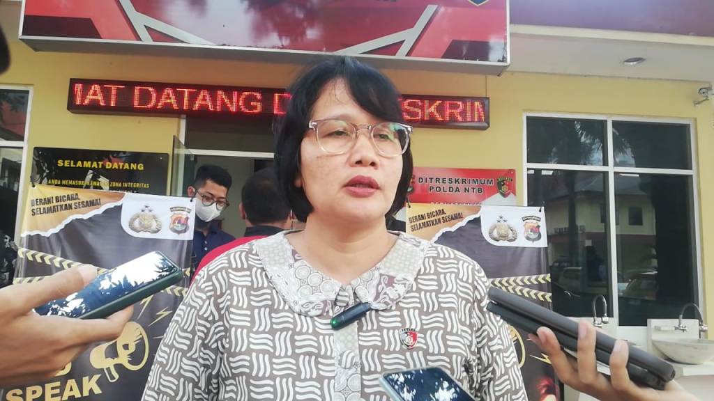 Kasubdit IV Ditreskrimum Polda NTB AKBP Ni Made Pujawati Jelaskan Kasus Prostitusi Kakak Jual Adik