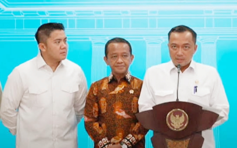 Mensesneg Prasetyo mengungkapkan bahwa Presiden Prabowo Subianto memerintahkan pencabutan atas IUP empat perusahaan tambang di Raja Ampat.