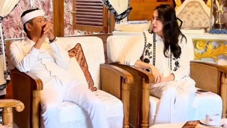 Momen pertemuan hangat Gubernur Jawa Barat Dedi Mulyadi (KDM) dengan Gubernur Maluku Utara Sherly Tjoanda.