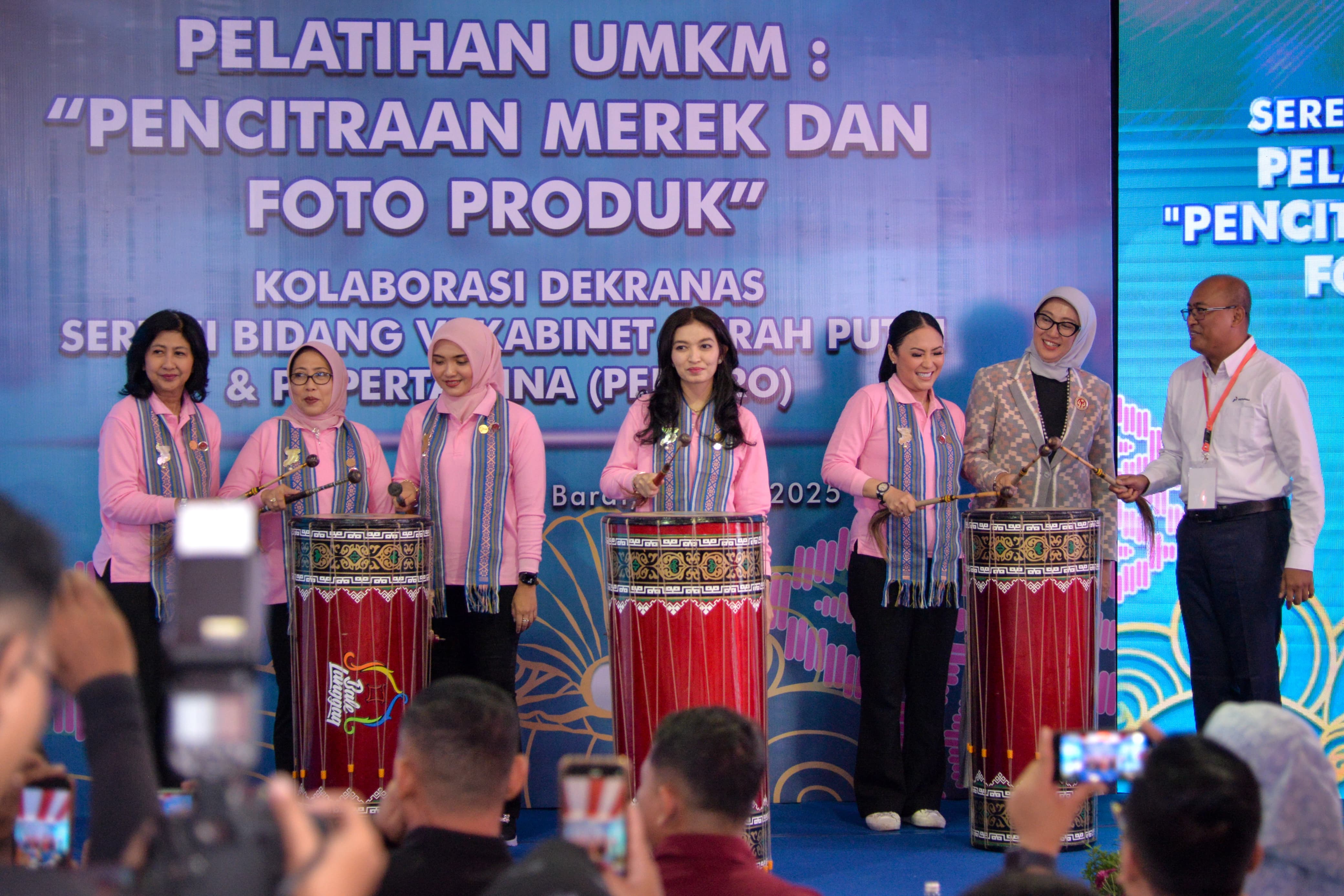 Sinergi Pusat-Daerah Dorong UMKM NTB Naik Kelas, Selvi Gibran Gaungkan Potensi Ekonomi di Lombok Timur.