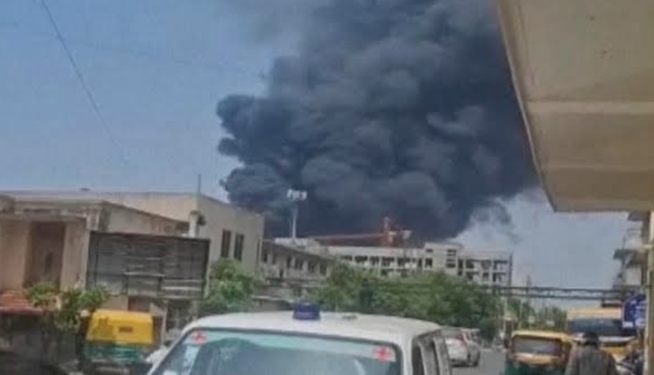 Pesawat berjenis Boeing 787 Dreamliner dengan nomor penerbangan AI171 itu mengangkut 242 orang, termasuk kru dan dua pilot. (istimewa)