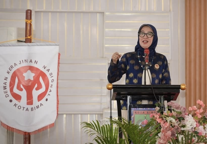 Ketua Dekranasda NTB Sinta M. Iqbal menyebut bahwa strategi digitalisasi wastra NTB harus segera dijalankan oleh seluruh pengurus Dekranasda kabupaten/kota. (Foto: biro adpim ntb)