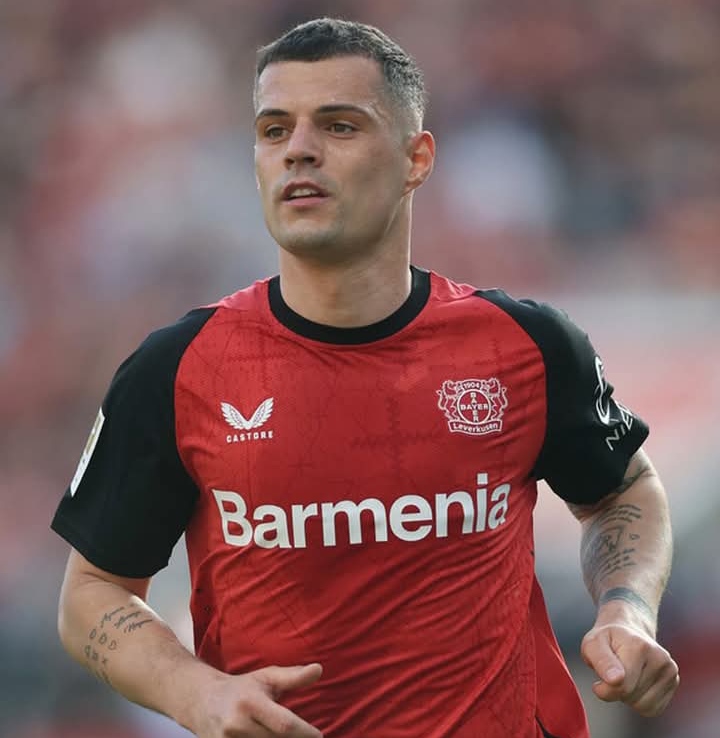 Granit Xhaka, gelandang yang tengah diburu AC Milan.