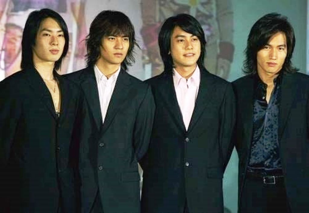 Boyband asal Taiwan F4 terdiri dari Vanness Wu, Vic Chou,  Ken Chu, dan Jerry Yan. (Naver)