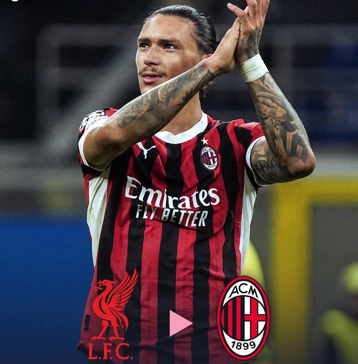 Darwin Nunez, striker Liverpool yang mulai dikaitkan dengan AC Milan.