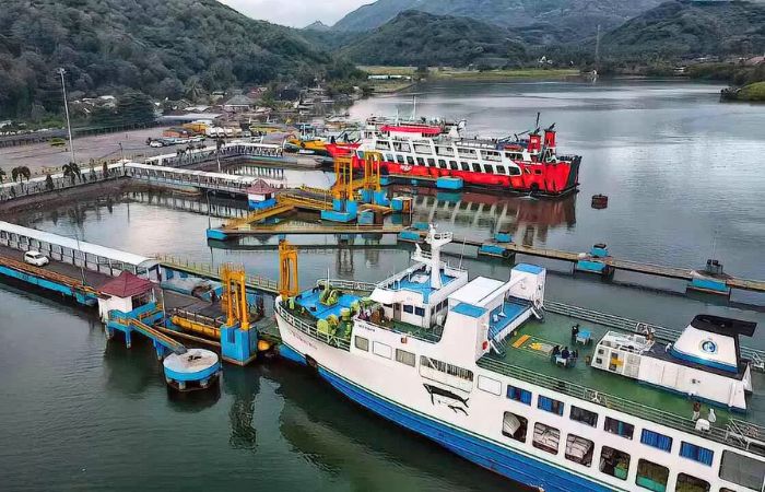 Pelabuhan di Pulau Lombok segera disambut di NTB selain jalan tol