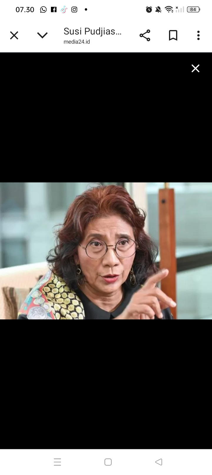 Selain Hakim, TNI Polri juga harus menerima kenaikan gaji hingga 200 persen nilai Susi Pudjiastuti dengan alasan demi menghindari perbuatan korupsi.