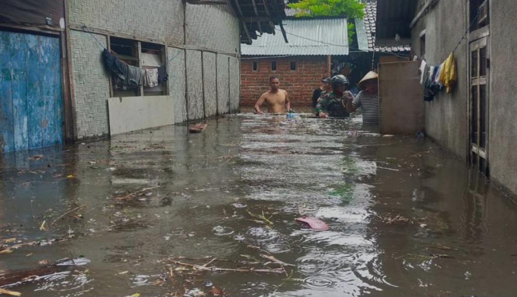 Kota Praya Lombok Tengah saat banjir