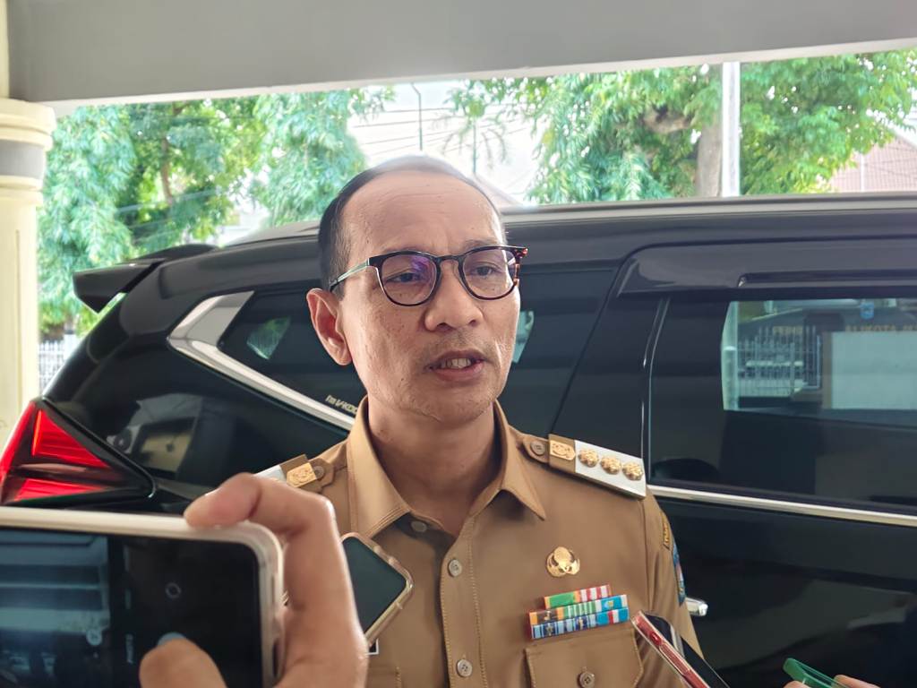 Wali Kota Mataram Mohan Roliskana&nbsp;Bahas Jabatan Kosong Kota Mataram