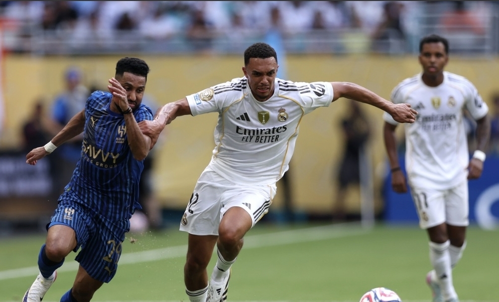 Pada laga debutnya Trent terlihat cukup kewalahan bermain di bawah panas terik Miami, lokasi laga tersebut digelar. (istimewa)