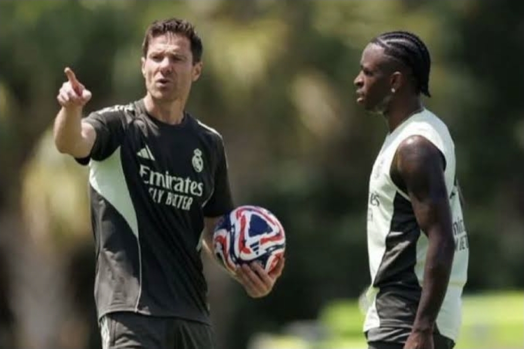 Dengan membawa teknologi drone ke latihan Real Madrid, Xabi Alonso menegaskan pendekatan progresifnya. (istimewa)