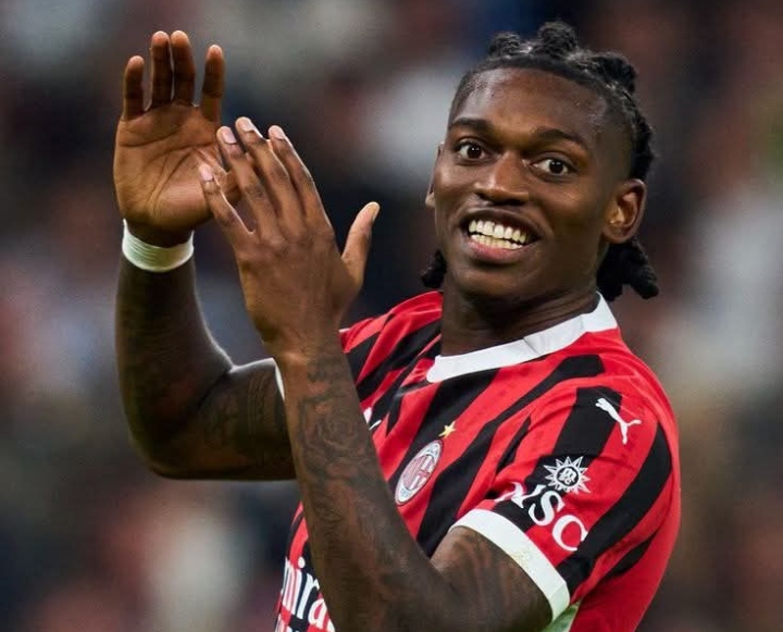 Rafael Leao, pemain AC Milan yang dirumorkan akan dijual jika ada tawaran menggiurkan masuk.