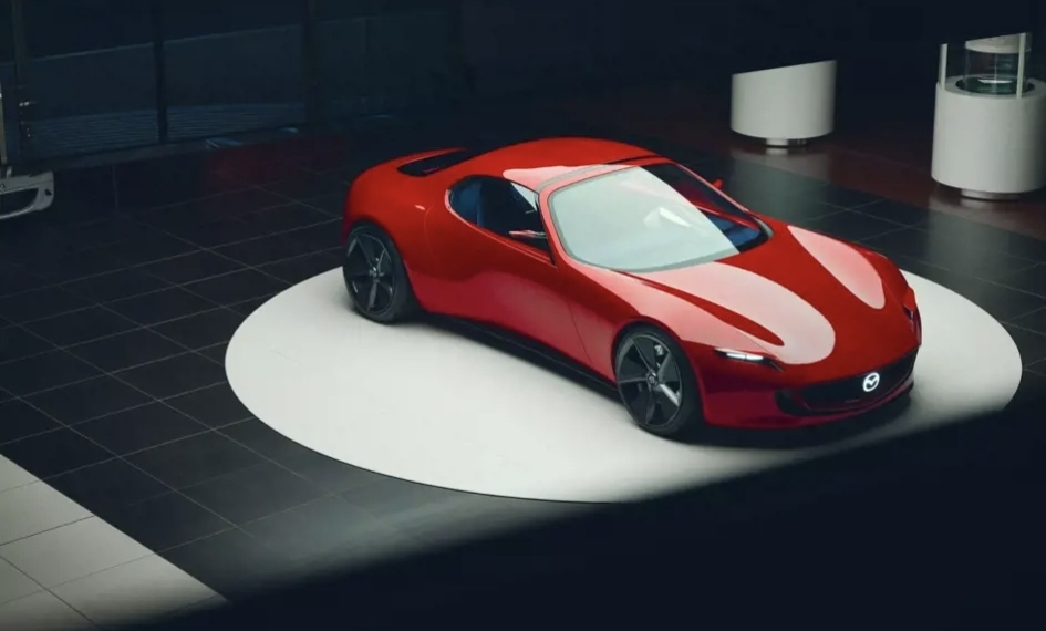 Mazda RX-7 terbaru dalam bentuk Iconic SP juga hadir sebagai langkah Mazda menuju mobil sport ramah lingkungan.