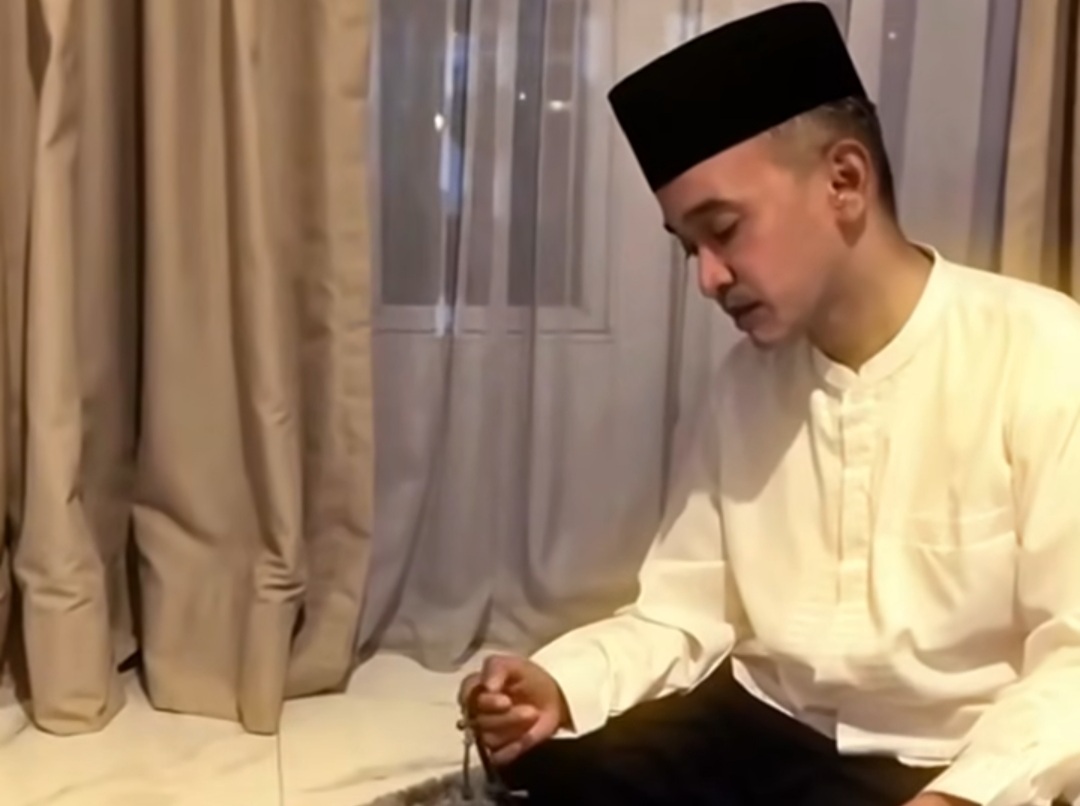 Kisah Ruben Onsu menjadi mualaf dikulik oleh Ustad Derry Sulaiman.