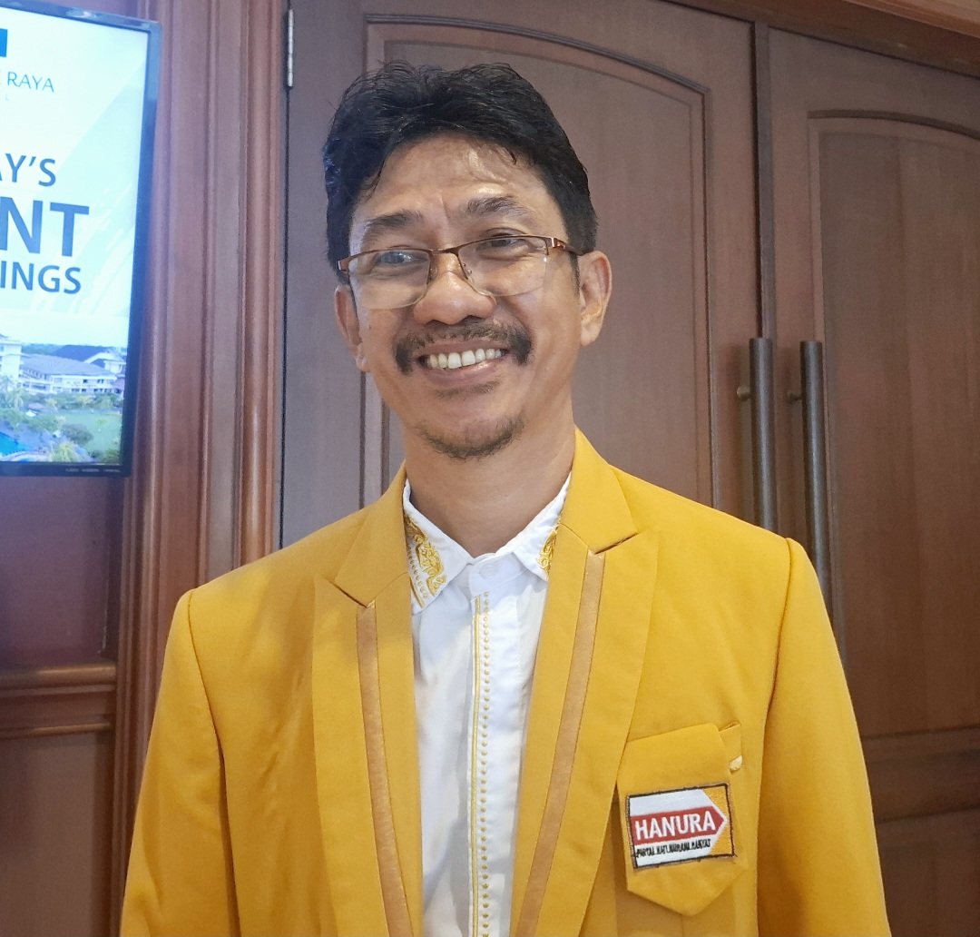 SETUJU PUTUSAN MK: Ketua DPD Hanura NTB Ahmad Dahlan mendukung penuh putusan MK terkait pemisahan pemilu nasional dan pemilu lokal.