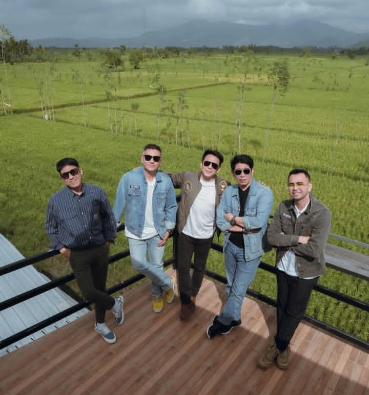 The Dudas Minus One gandeng pelawak senior Parto Patrio jalan-jalan ke Pulau Lombok