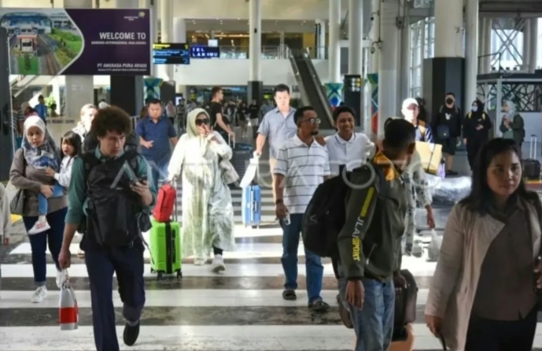 Estimasi harga tiket pesawat Lombok ke Surabaya