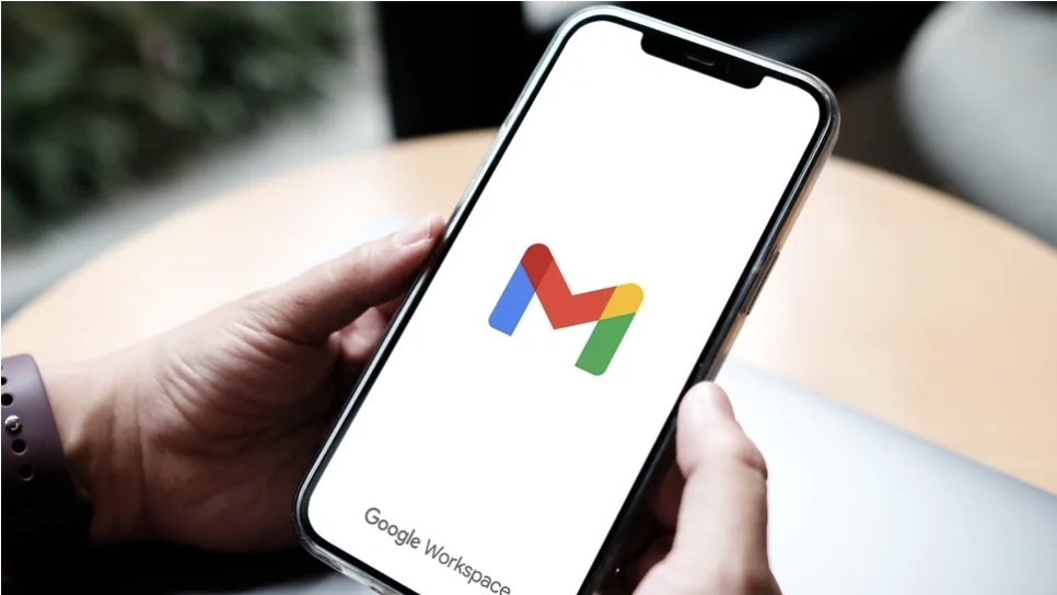Meski masih diuji, fitur Tandai Sudah Dibaca Gmail ini disambut antusias .(Foto: Shutterstock)