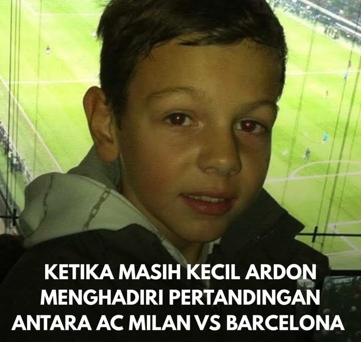 Ardon Jashari kecil saat berada di San Siro markas AC Milan