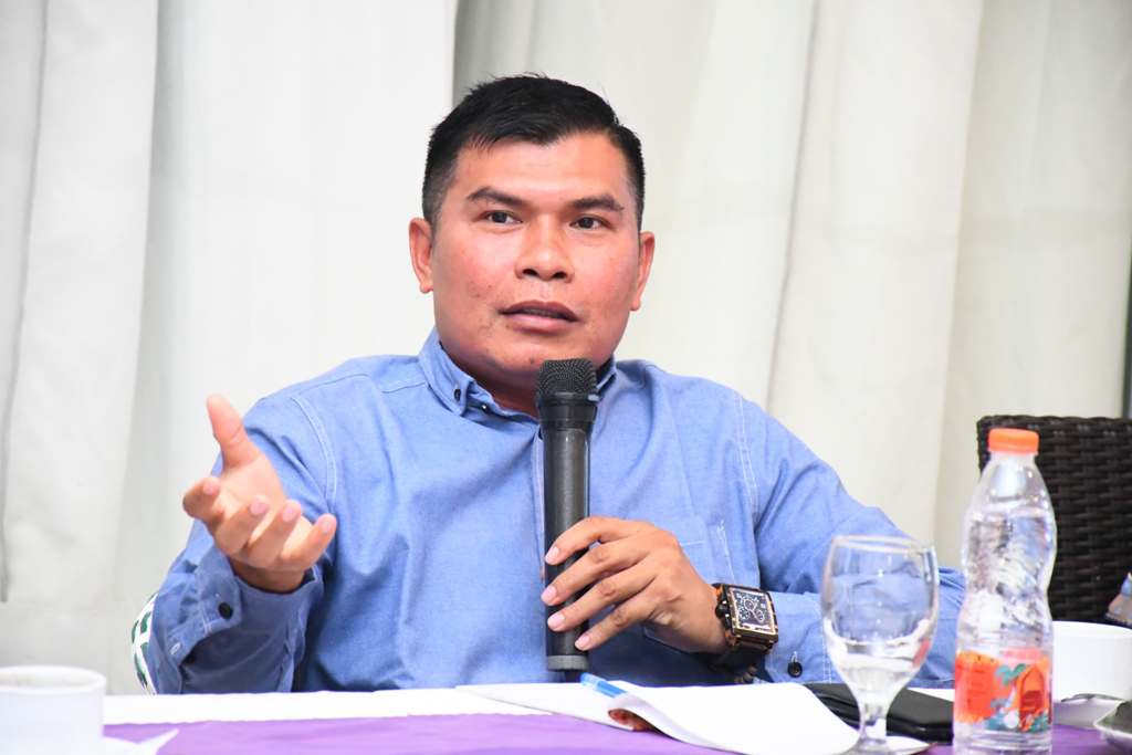 Anggota DPRD Lombok Utara dari Fraksi Gerindra Artadi meminta agar penunjukan Plt mempertimbangkan&nbsp; profesinalisme.&nbsp;